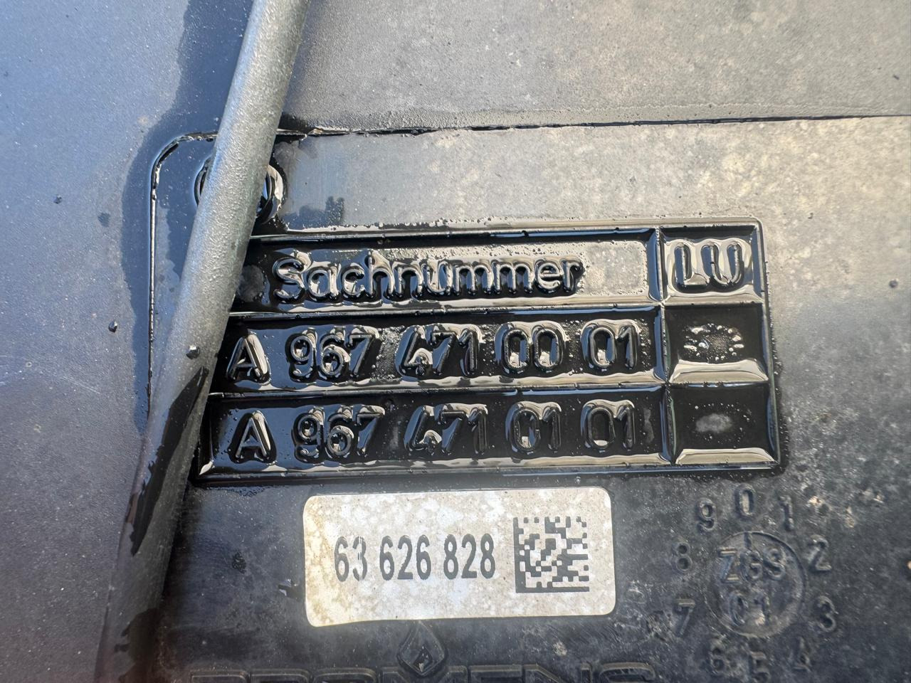 FUEL TANK ATEGO 180L - Serbatoio carburante per Camion: foto 3 FUEL TANK ATEGO 180L - Serbatoio carburante per Camion: foto 3