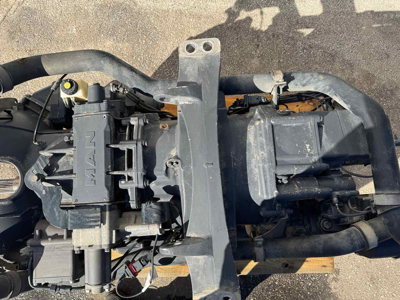 GEARBOX TIPMATIC MAN TGX - Trasmissione: foto 5 GEARBOX TIPMATIC MAN TGX - Trasmissione: foto 5