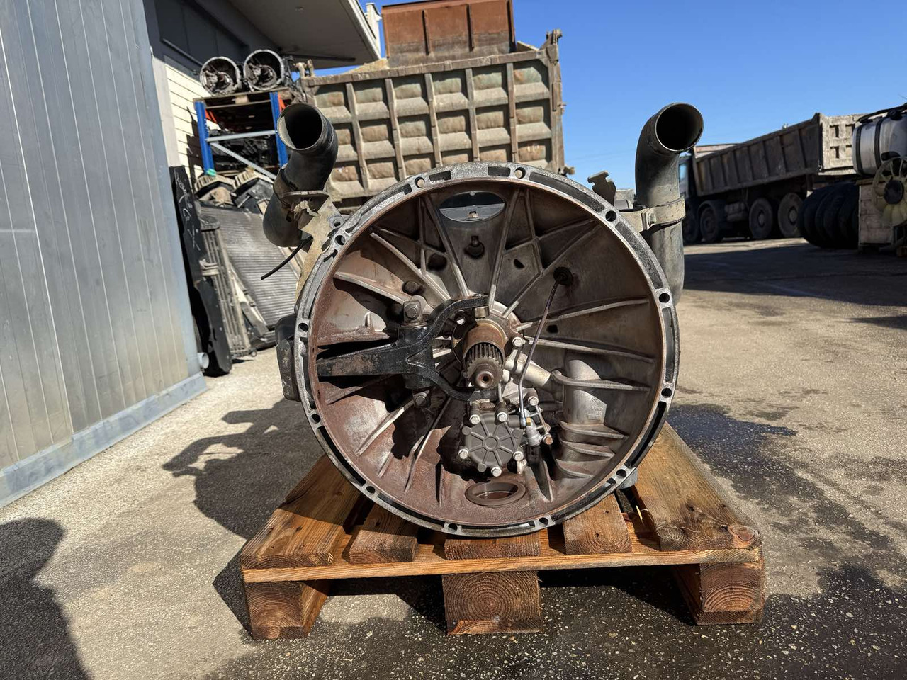 GEARBOX TIPMATIC MAN TGX - Trasmissione: foto 4 GEARBOX TIPMATIC MAN TGX - Trasmissione: foto 4