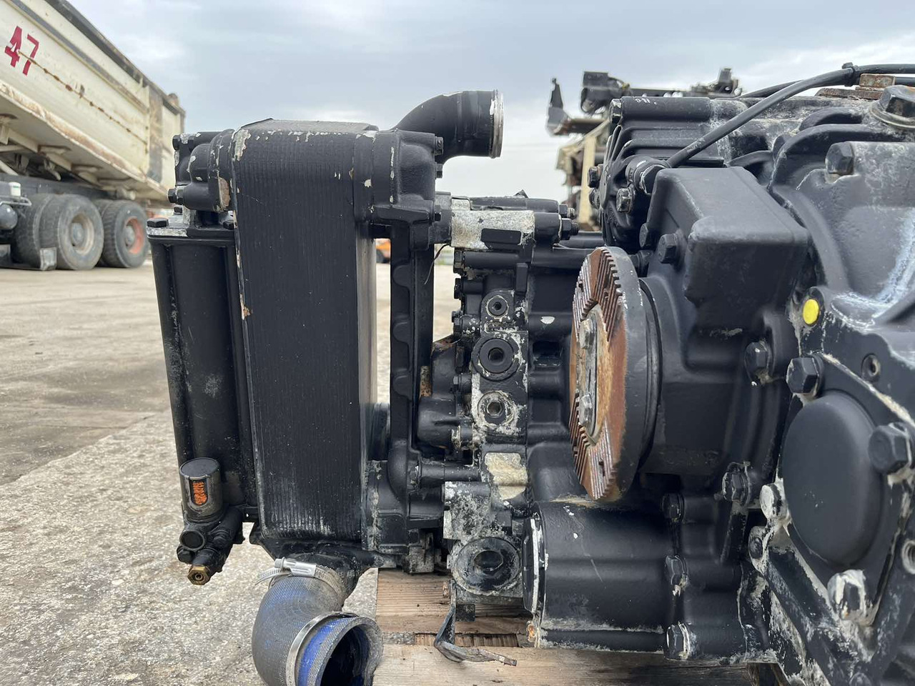 GEARBOX ZF 16S1921TD INTARDER MAN TGA - Cambio e ricambi per Camion: foto 3 GEARBOX ZF 16S1921TD INTARDER MAN TGA - Cambio e ricambi per Camion: foto 3