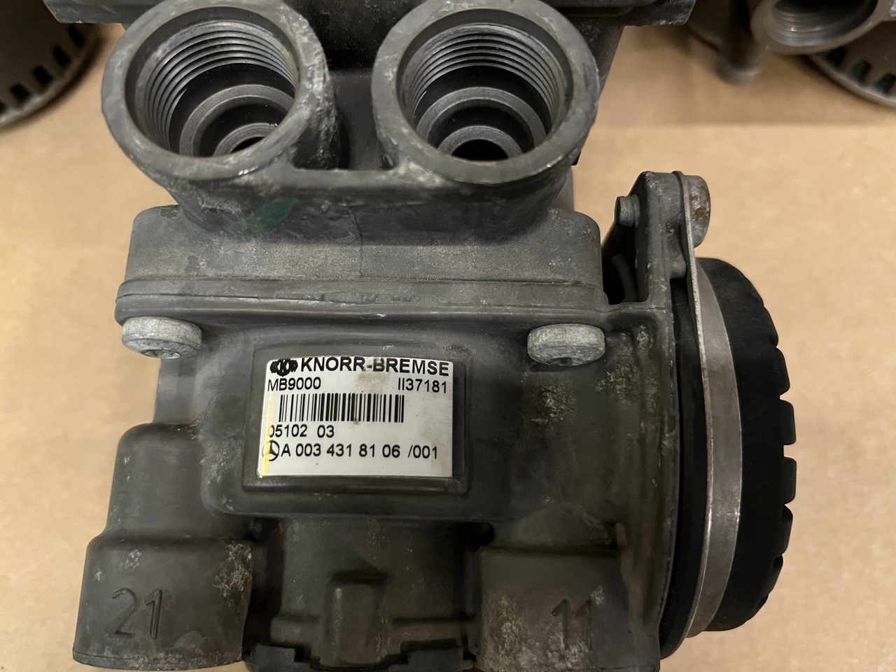 SERVICE BRAKE ATEGO KNORR-BREMSE - Ricambi freni per Camion: foto 4 SERVICE BRAKE ATEGO KNORR-BREMSE - Ricambi freni per Camion: foto 4