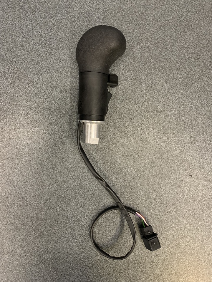 SHIFT KNOB L.H DRIVE VEHICLE ZF - Leva del cambio per Camion: foto 1 SHIFT KNOB L.H DRIVE VEHICLE ZF - Leva del cambio per Camion: foto 1