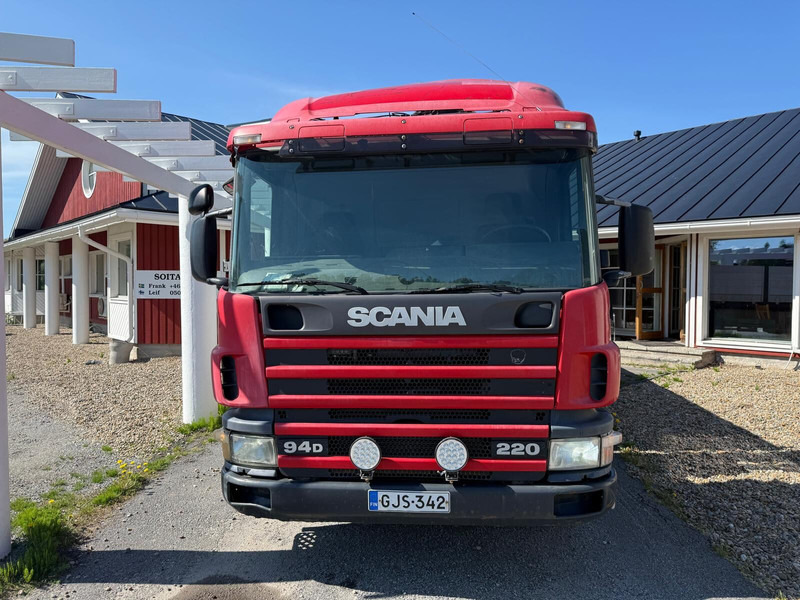 Scania P94D - Autocarro con pianale/ Cassone fisso, Camion con gru: foto 2 Scania P94D - Autocarro con pianale/ Cassone fisso, Camion con gru: foto 2