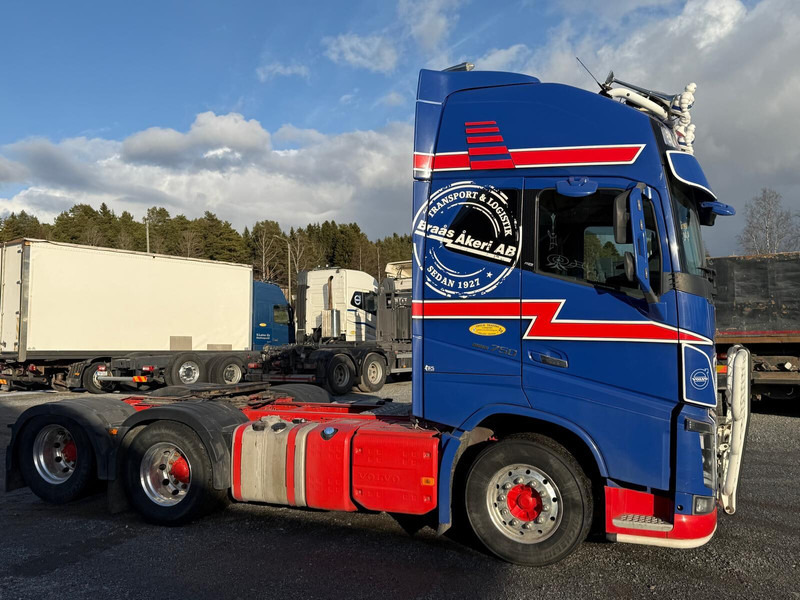 Trattore stradale Volvo FH750: foto 9