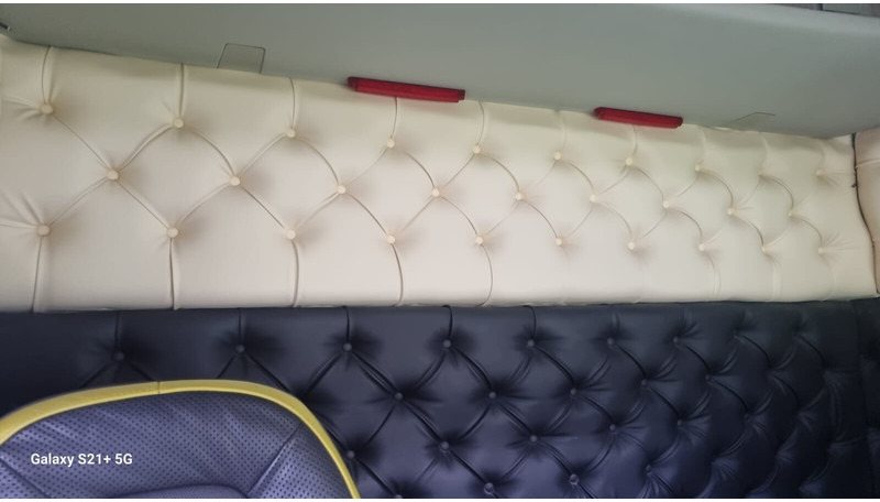 Trattore stradale Volvo FH750: foto 18