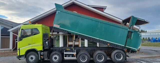 Volvo FH16 650 10x4 SLP Hardox Louhoslava - Autocarro ribaltabile: foto 3 Volvo FH16 650 10x4 SLP Hardox Louhoslava - Autocarro ribaltabile: foto 3