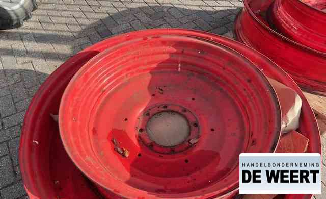 Fendt velgen 50" - Cerchi e pneumatici per Macchina agricola: foto 3 Fendt velgen 50" - Cerchi e pneumatici per Macchina agricola: foto 3