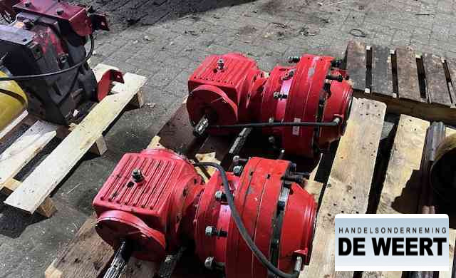 Trioliet tandwielkast , haakse aandrijving , trioliet mengwagen - Cambio per Macchina agricola: foto 2 Trioliet tandwielkast , haakse aandrijving , trioliet mengwagen - Cambio per Macchina agricola: foto 2