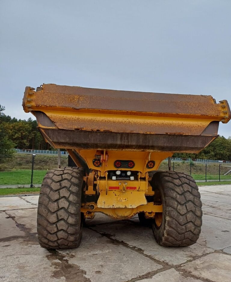 Bell B30 W - Dumper articolato: foto 4 Bell B30 W - Dumper articolato: foto 4