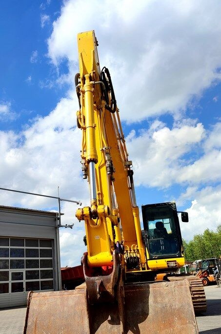Komatsu PC210LC-11 - Escavatore cingolato: foto 3 Komatsu PC210LC-11 - Escavatore cingolato: foto 3