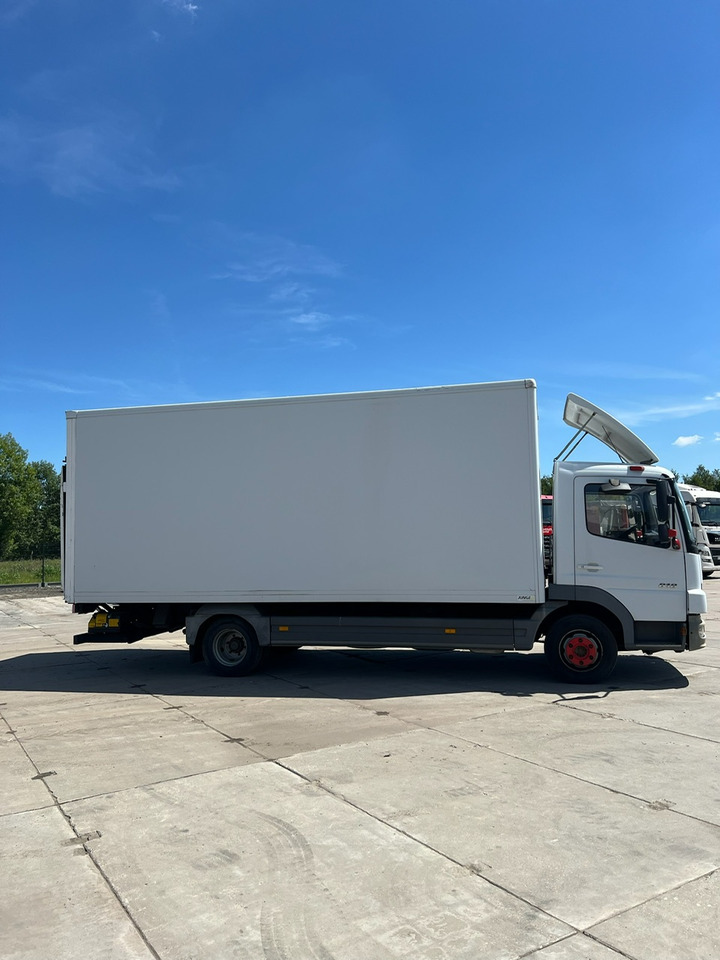 Mercedes-Benz ATEGO 818 dostawczy winda - Autocarro furgonato: foto 4 Mercedes-Benz ATEGO 818 dostawczy winda - Autocarro furgonato: foto 4