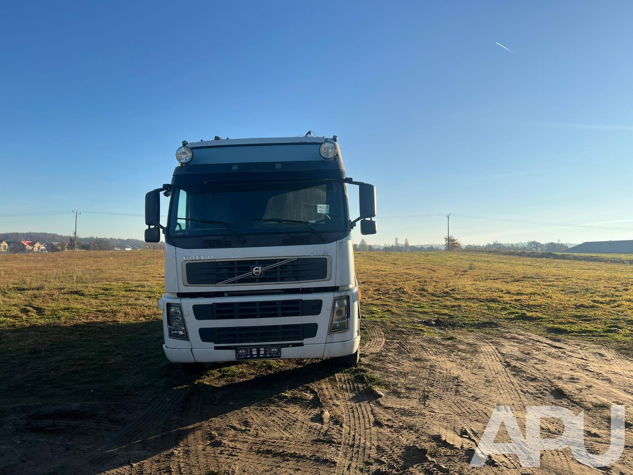 Volvo FM12 - Autocarro con pianale/ Cassone fisso, Camion con gru: foto 2 Volvo FM12 - Autocarro con pianale/ Cassone fisso, Camion con gru: foto 2