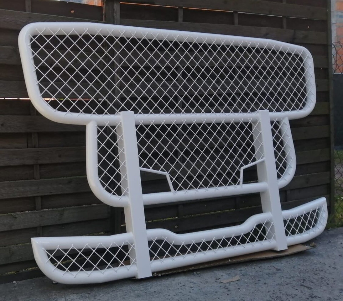 Bullbar RENAULT T-RANGE RVS ONGESPOTEN 000092 - Carrozzeria ed esterni per Camion: foto 1 Bullbar RENAULT T-RANGE RVS ONGESPOTEN 000092 - Carrozzeria ed esterni per Camion: foto 1