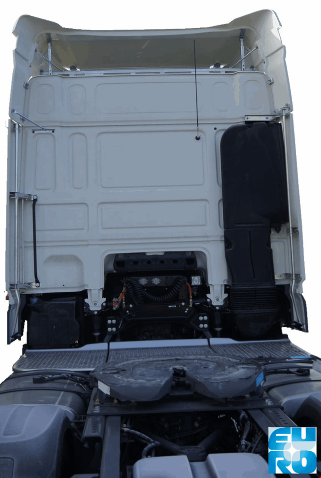 DAF XF 106 SC CABINE SPOILERSET KLAPGEDEELDE LINKS KLEUR H3279 000052 - Cabina per Camion: foto 3 DAF XF 106 SC CABINE SPOILERSET KLAPGEDEELDE LINKS KLEUR H3279 000052 - Cabina per Camion: foto 3