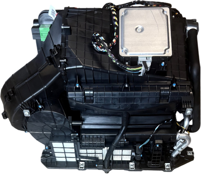 DAF XF / XG NGD KACHEL, CCC 2022- OE GEBRUIKT 2302626U - Ventola abitacolo per Camion: foto 5 DAF XF / XG NGD KACHEL, CCC 2022- OE GEBRUIKT 2302626U - Ventola abitacolo per Camion: foto 5