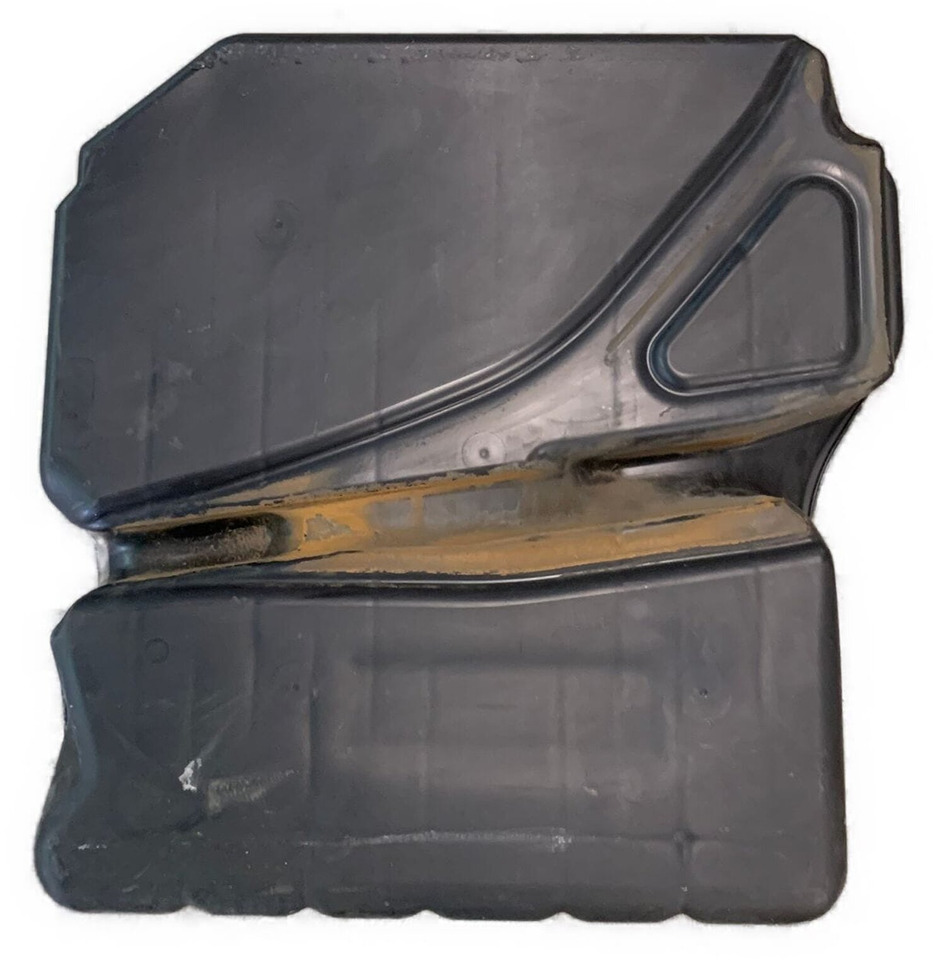 SC ADBLUE / REDUCTANT TANK 105 DM³ 2393232U - Serbatoio per AdBlue per Camion: foto 3 SC ADBLUE / REDUCTANT TANK 105 DM³ 2393232U - Serbatoio per AdBlue per Camion: foto 3