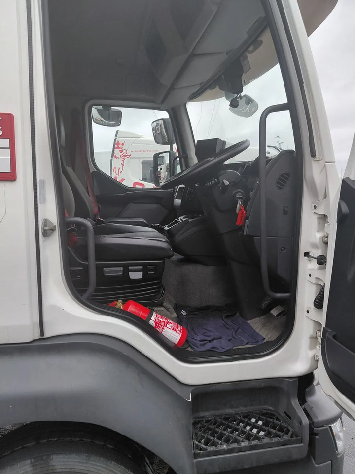 2019 Renault D 12T - Autocarro furgonato: foto 5 2019 Renault D 12T - Autocarro furgonato: foto 5