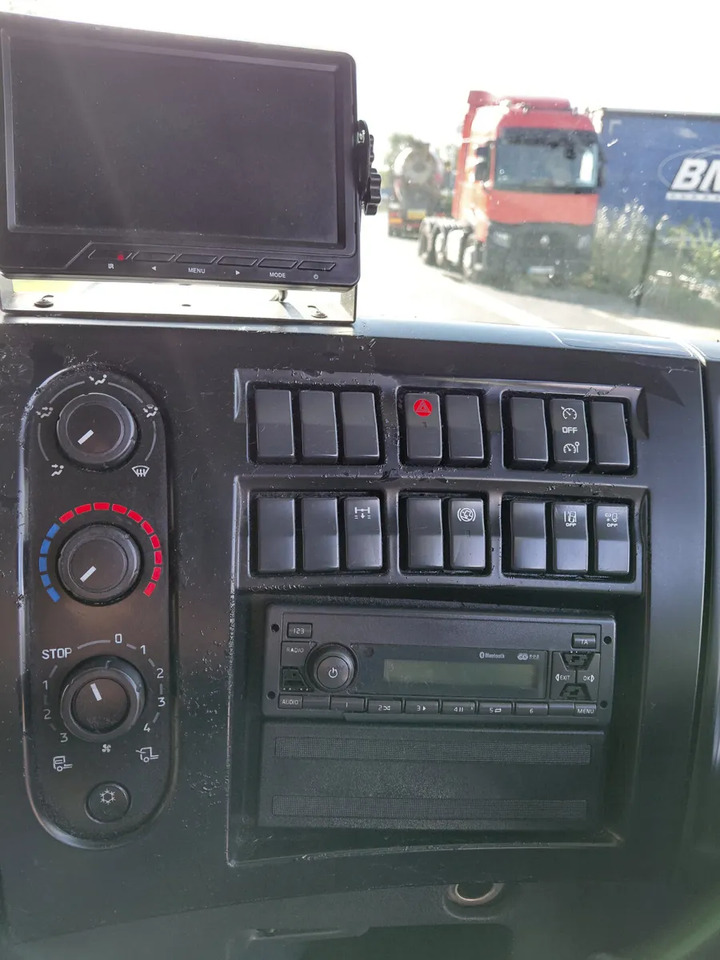 2019 Renault D 18T - Autocarro furgonato: foto 2 2019 Renault D 18T - Autocarro furgonato: foto 2