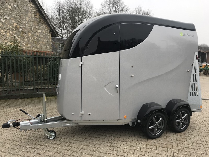 Bücker Careliner M - Trailer trasporto cavalli: foto 3 Bücker Careliner M - Trailer trasporto cavalli: foto 3