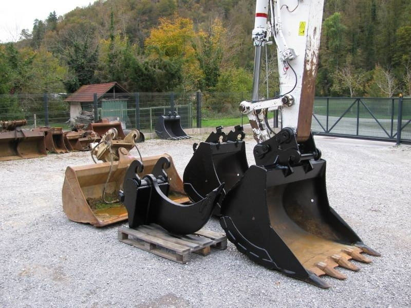 Escavatore cingolato CAT 320E LRR 4 orodja: foto 10