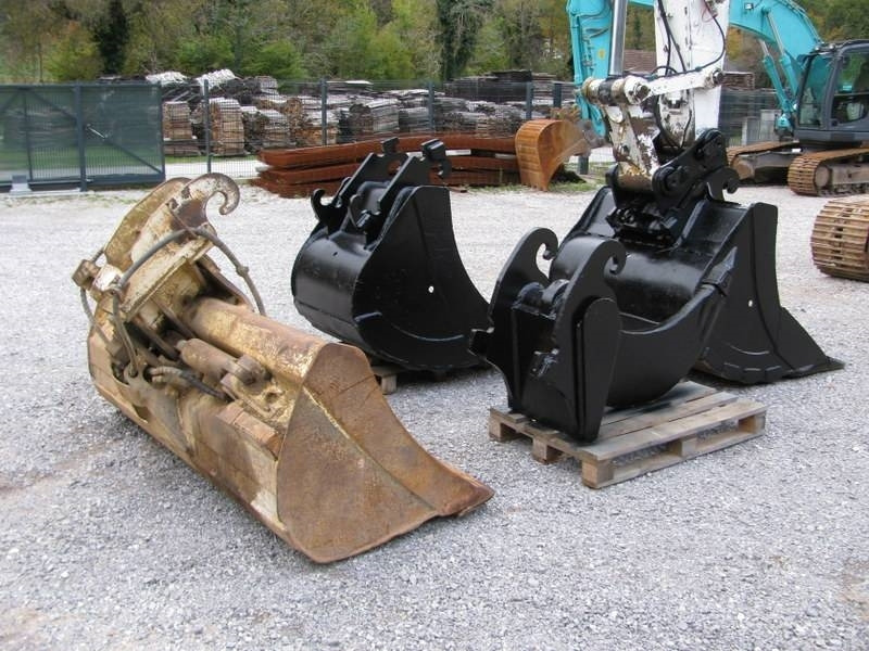 Escavatore cingolato CAT 320E LRR 4 orodja: foto 12