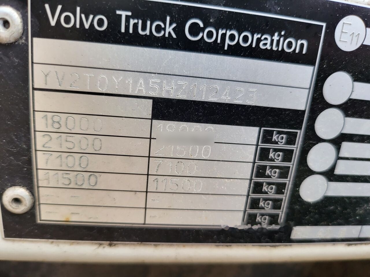 Autocarro frigorifero Volvo FL 280: foto 10