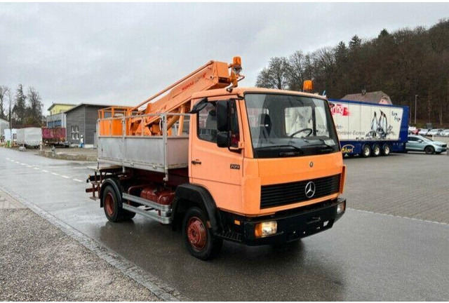 Mercedes-Benz 709 Bucket truck Wumag 14 m - Camion, Camion con gru: foto 2 Mercedes-Benz 709 Bucket truck Wumag 14 m - Camion, Camion con gru: foto 2