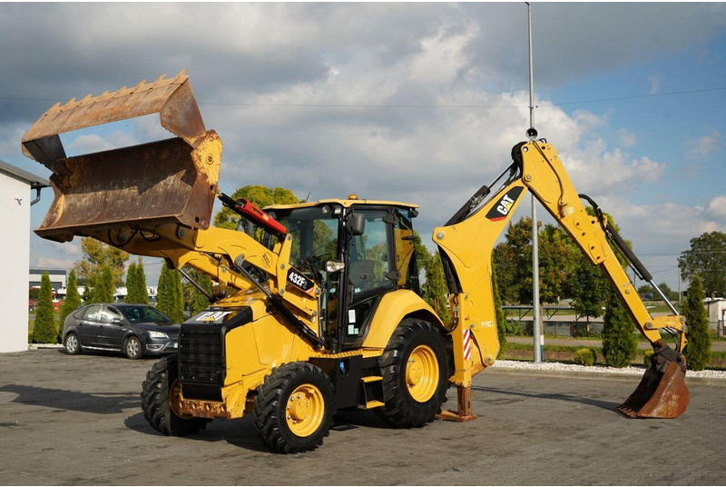 Caterpillar 432F - Terna: foto 1 Caterpillar 432F - Terna: foto 1
