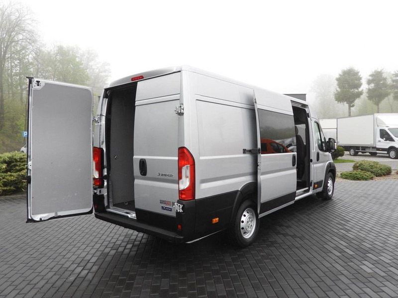Citroën JUMPER FURGON BRYGADÓWKA 7 MIEJSC TEMPOMAT LEDY KLIMATYZACJA - Minibus, Pulmino: foto 3 Citroën JUMPER FURGON BRYGADÓWKA 7 MIEJSC TEMPOMAT LEDY KLIMATYZACJA - Minibus, Pulmino: foto 3