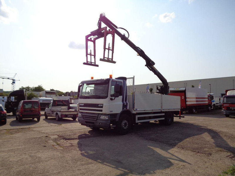 DAF AE 75/360 nur 181900 km Pal.12001L TAHK - Autocarro con pianale/ Cassone fisso, Camion con gru: foto 2 DAF AE 75/360 nur 181900 km Pal.12001L TAHK - Autocarro con pianale/ Cassone fisso, Camion con gru: foto 2