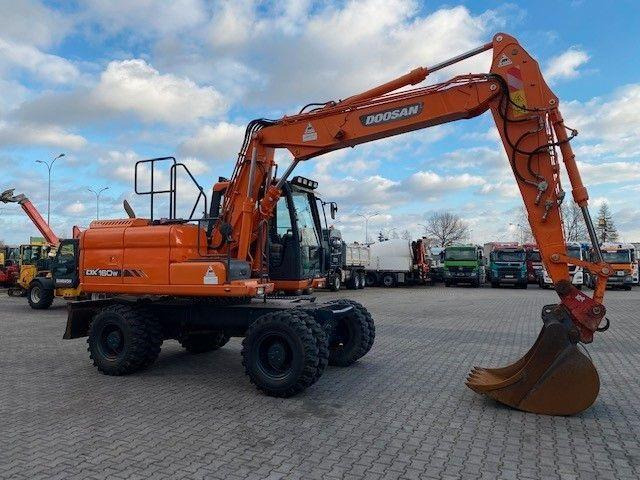 Doosan DX 160 W-3 - Escavatore gommato: foto 2 Doosan DX 160 W-3 - Escavatore gommato: foto 2