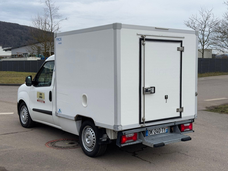 Fiat Doblò Ohne Originale Brief - Furgone frigo: foto 5 Fiat Doblò Ohne Originale Brief - Furgone frigo: foto 5