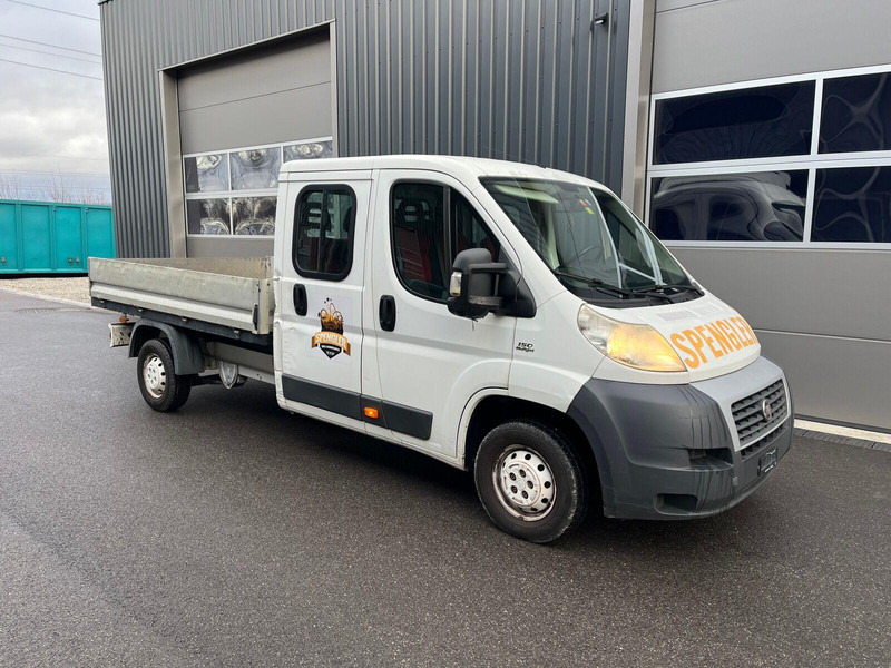Fiat Ducato 2.3 Doka platós - Furgone con cassone fisso, Furgone doppia cabina: foto 1 Fiat Ducato 2.3 Doka platós - Furgone con cassone fisso, Furgone doppia cabina: foto 1