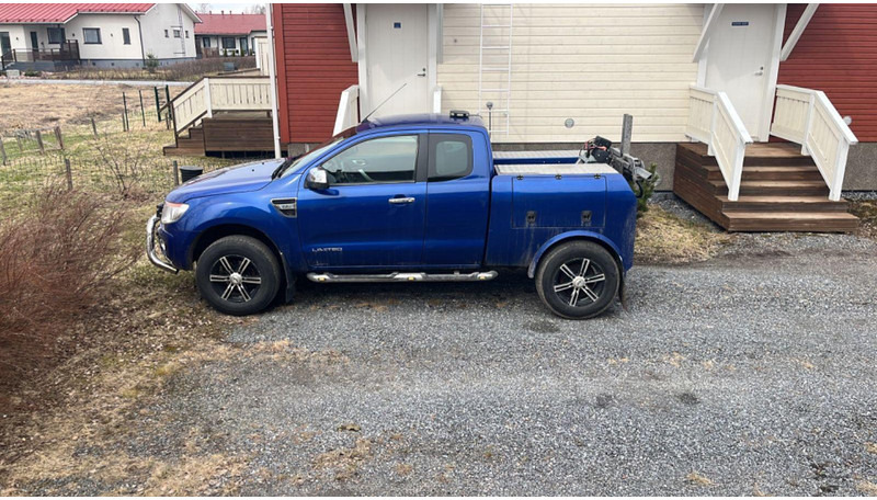 Ford 4x4 RANGER B licens - Autovettura: foto 3 Ford 4x4 RANGER B licens - Autovettura: foto 3