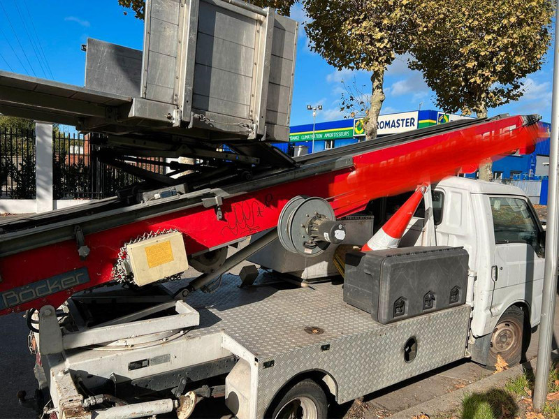 Mazda Lifting basket - Bocker 30 m - Furgone: foto 2 Mazda Lifting basket - Bocker 30 m - Furgone: foto 2