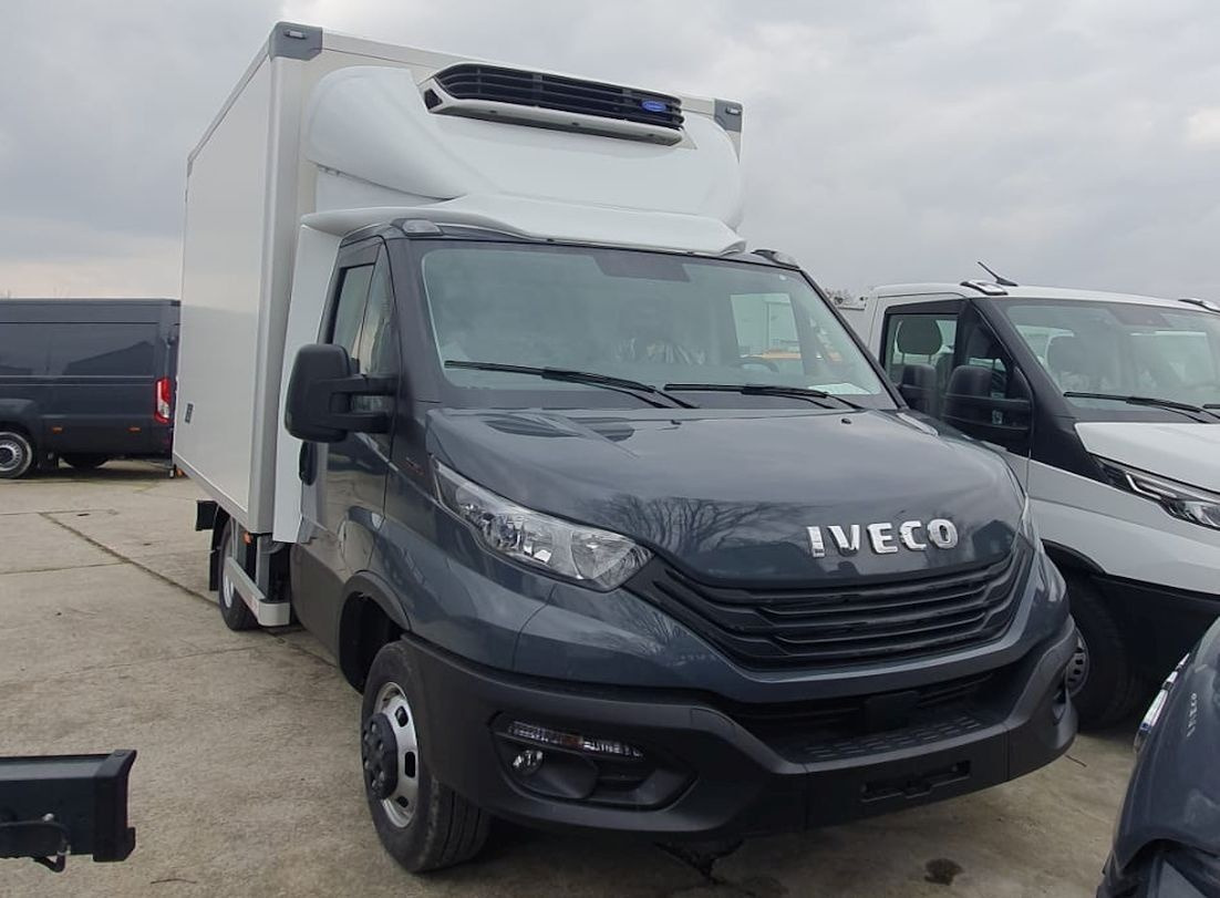 Furgone frigo nuovo IVECO Daily 35C16 Fridge + meat track: foto 1