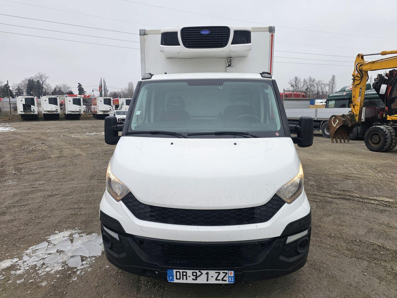 Iveco 35-130 S - Carrier Pulsor 350 frigo - Furgone frigo: foto 2 Iveco 35-130 S - Carrier Pulsor 350 frigo - Furgone frigo: foto 2