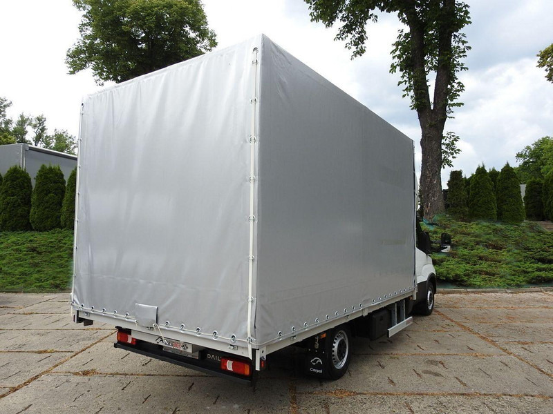 Iveco DAILY 35S18 NOWY PLANDEKA WEBASTO KLIMATYZACJA TEMPOMAT ASO 180 - Autocarro furgonato: foto 3 Iveco DAILY 35S18 NOWY PLANDEKA WEBASTO KLIMATYZACJA TEMPOMAT ASO 180 - Autocarro furgonato: foto 3