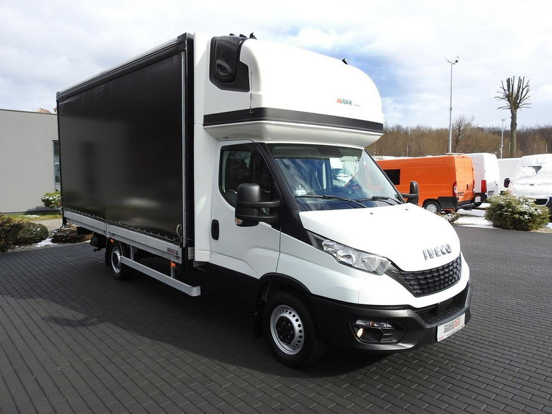 Iveco DAILY 35S18 PLANDEKA 10 PALET WEBASTO TEMPOMAT KLIMATYZACJA 18 - Furgone centinato: foto 4 Iveco DAILY 35S18 PLANDEKA 10 PALET WEBASTO TEMPOMAT KLIMATYZACJA 18 - Furgone centinato: foto 4