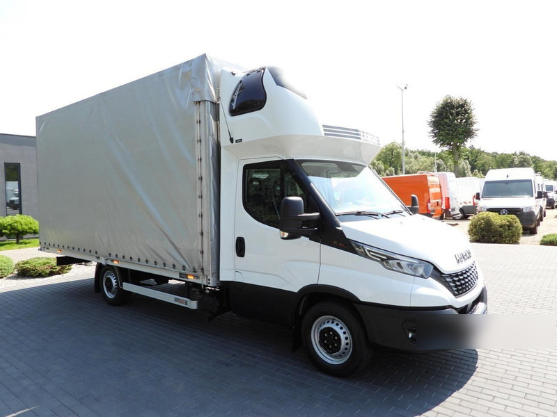 Iveco DAILY 35S18 PLANDEKA 10 PALET WEBASTO TEMPOMAT LEDY PNEUMATYKA K - Furgone centinato: foto 4 Iveco DAILY 35S18 PLANDEKA 10 PALET WEBASTO TEMPOMAT LEDY PNEUMATYKA K - Furgone centinato: foto 4