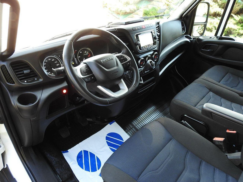 Iveco DAILY 50C18 PLANDEKA WINDA 10 PALET WEBASTO TEMPOMAT NAWIGACJA K - Furgone centinato: foto 2 Iveco DAILY 50C18 PLANDEKA WINDA 10 PALET WEBASTO TEMPOMAT NAWIGACJA K - Furgone centinato: foto 2