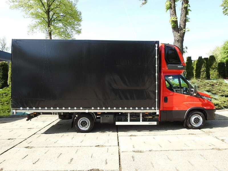 Autocarro furgonato nuovo Iveco DAILY NOWY 35S18 CONNECT PLANDEKA 10 PALET WEBASTO KLIMATYZACJA: foto 7 Autocarro furgonato nuovo Iveco DAILY NOWY 35S18 CONNECT PLANDEKA 10 PALET WEBASTO KLIMATYZACJA: foto 7