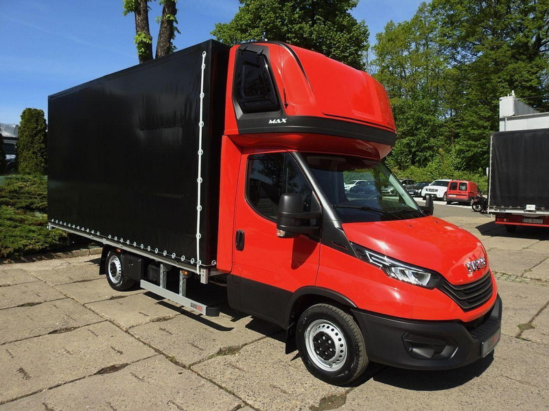 Iveco DAILY NOWY 35S18 CONNECT PLANDEKA 10 PALET WEBASTO KLIMATYZACJA - Autocarro furgonato: foto 4 Iveco DAILY NOWY 35S18 CONNECT PLANDEKA 10 PALET WEBASTO KLIMATYZACJA - Autocarro furgonato: foto 4