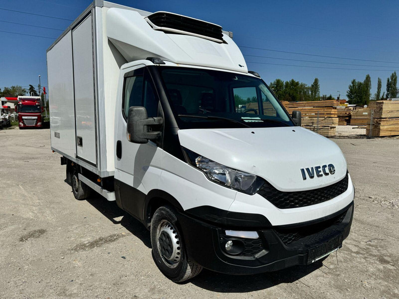 Iveco Daily 35-130 S - CARRIER XARIOS 350 Frigo - Furgone frigo: foto 1 Iveco Daily 35-130 S - CARRIER XARIOS 350 Frigo - Furgone frigo: foto 1