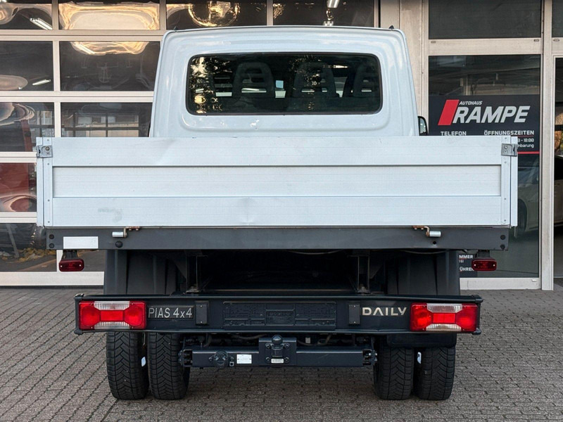 Iveco Daily 35C15 flatbed - Furgone con cassone fisso, Furgone doppia cabina: foto 5 Iveco Daily 35C15 flatbed - Furgone con cassone fisso, Furgone doppia cabina: foto 5