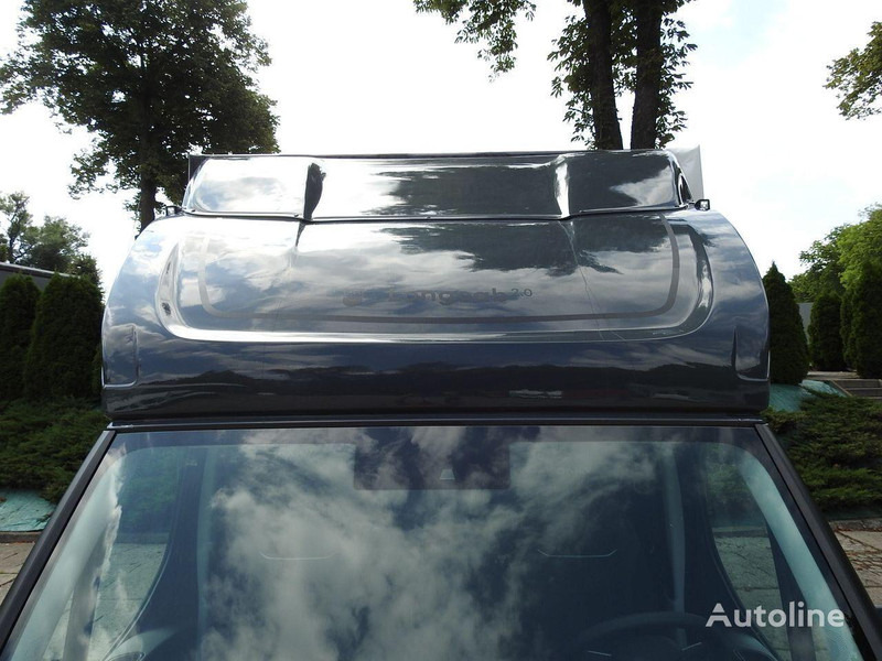 Furgone centinato nuovo Iveco Daily 35S18 Curtain side: foto 14