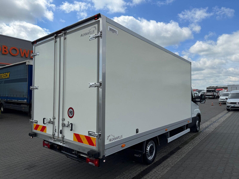 Iveco Daily 35S18 Kontener 4,5m Drzwi Tył Lift - Furgone frigo: foto 4 Iveco Daily 35S18 Kontener 4,5m Drzwi Tył Lift - Furgone frigo: foto 4