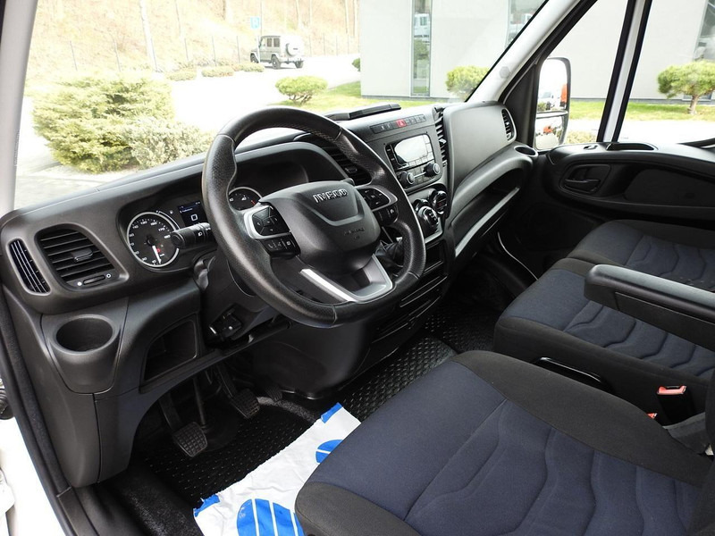 Iveco Daily 35S18 PLANDEKA 10 PALET WEBASTO TEMPOMAT KLIMATYZACJA 18 - Furgone centinato: foto 2 Iveco Daily 35S18 PLANDEKA 10 PALET WEBASTO TEMPOMAT KLIMATYZACJA 18 - Furgone centinato: foto 2
