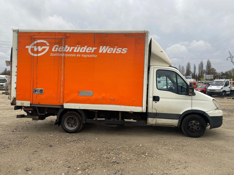 Iveco Daily 40 C 15 - Koffer + DHollandia LBW - Furgone box: foto 4 Iveco Daily 40 C 15 - Koffer + DHollandia LBW - Furgone box: foto 4