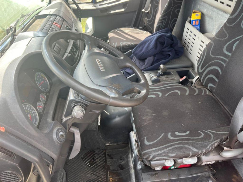 Leasing di Iveco EUROCARGO ML80 E16 Lange Pritsche mit Kran Iveco EUROCARGO ML80 E16 Lange Pritsche mit Kran: foto 13 Leasing di Iveco EUROCARGO ML80 E16 Lange Pritsche mit Kran Iveco EUROCARGO ML80 E16 Lange Pritsche mit Kran: foto 13